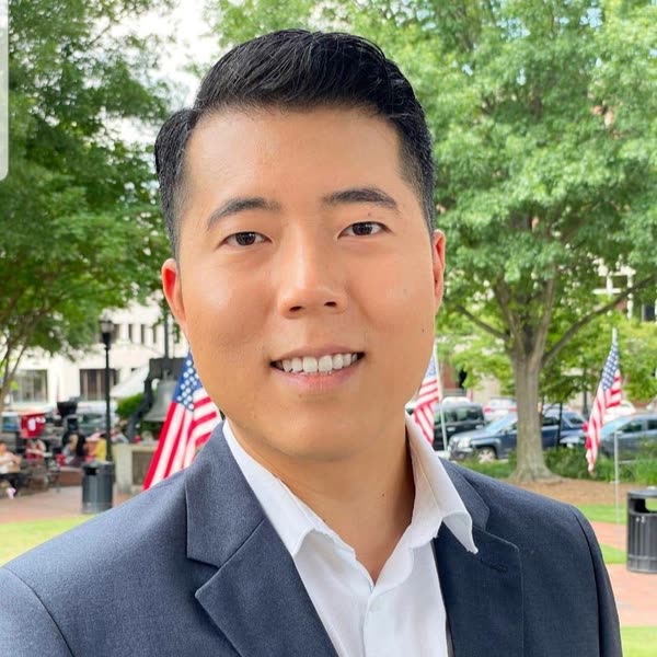 Dr. Jason Bang DC FNP